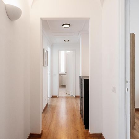 Classbnb - Ampio Appartamento A 1Km Da Citylife Милан Экстерьер фото