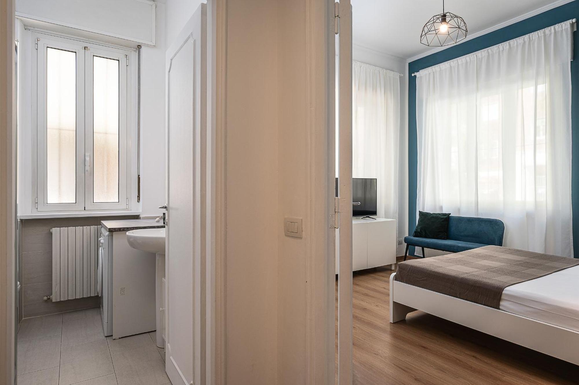 Classbnb - Ampio Appartamento A 1Km Da Citylife Милан Экстерьер фото